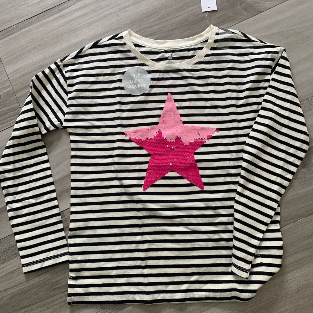 New Gap Shirt Girl